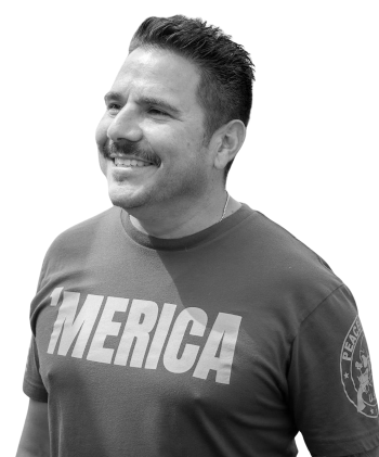 Sean Steinway wearing a tee shirt that says 'MERICA